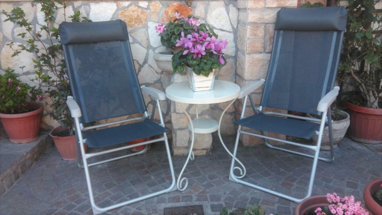 I Gerani Rossi Hotel Рим Екстериор снимка